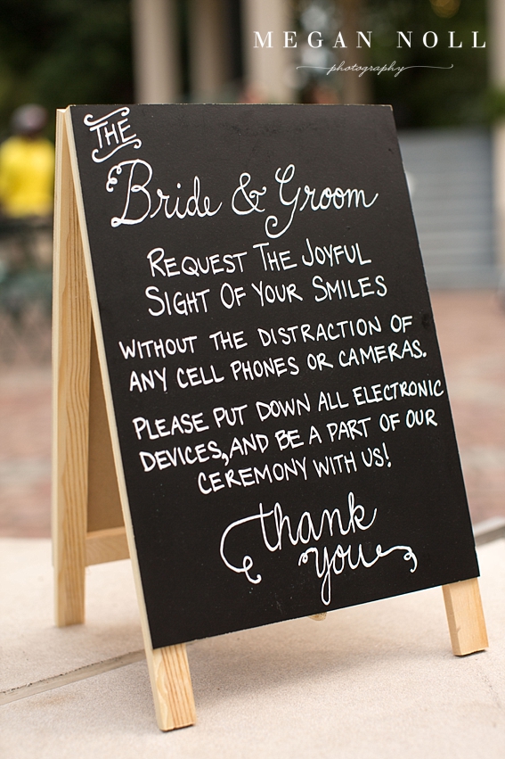 Cincinnati Wedding Photographers, Unplugged Wedding Sign, Going Unplugged for your wedding ceremony