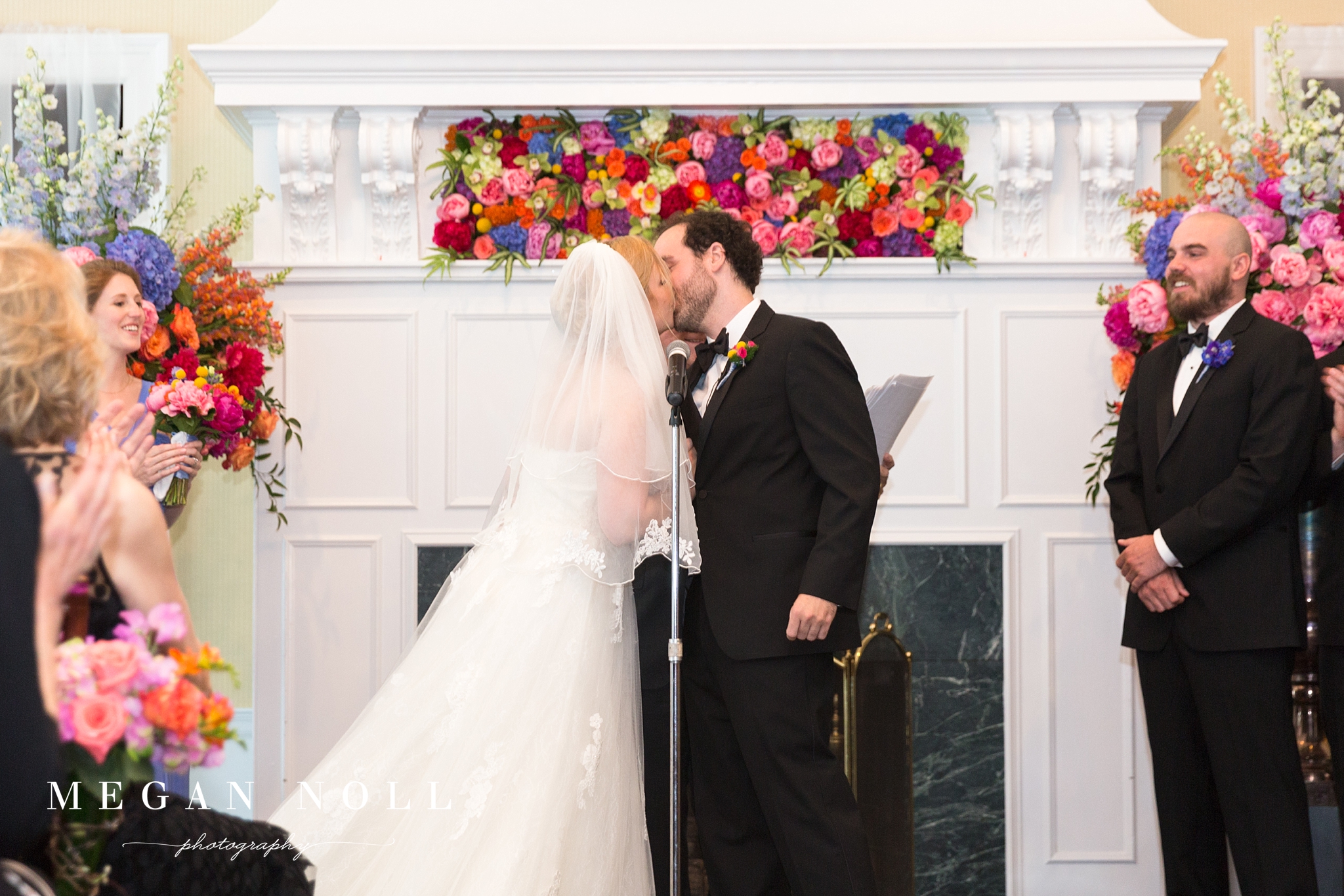 Cincinnati Country Club, Cincinnati Wedding Photographers, Robin Wood Florist, Ceremony Decor