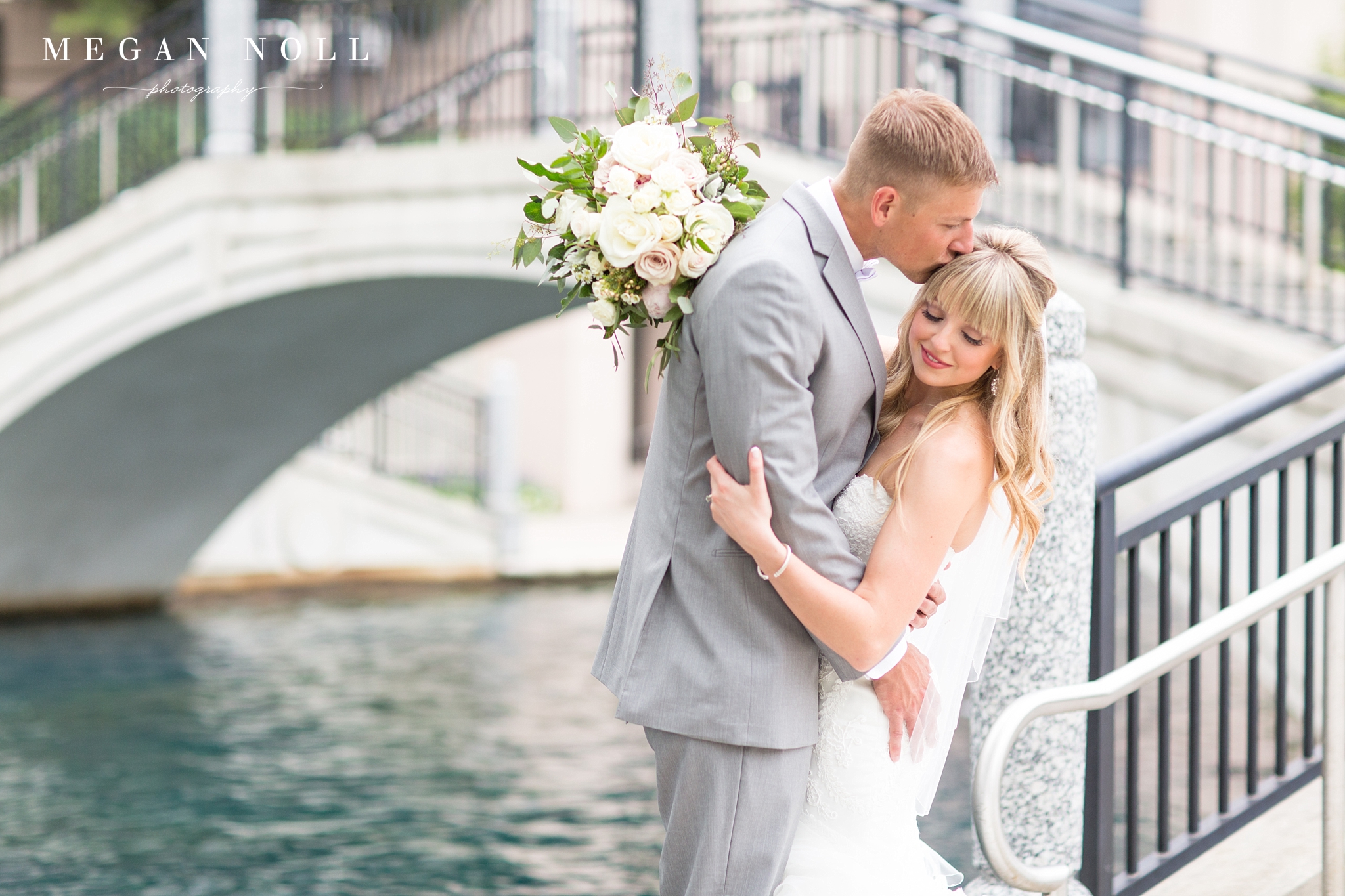 Indianapolis Canal, Wedding Pictures, Cincinnati Wedding Photographers