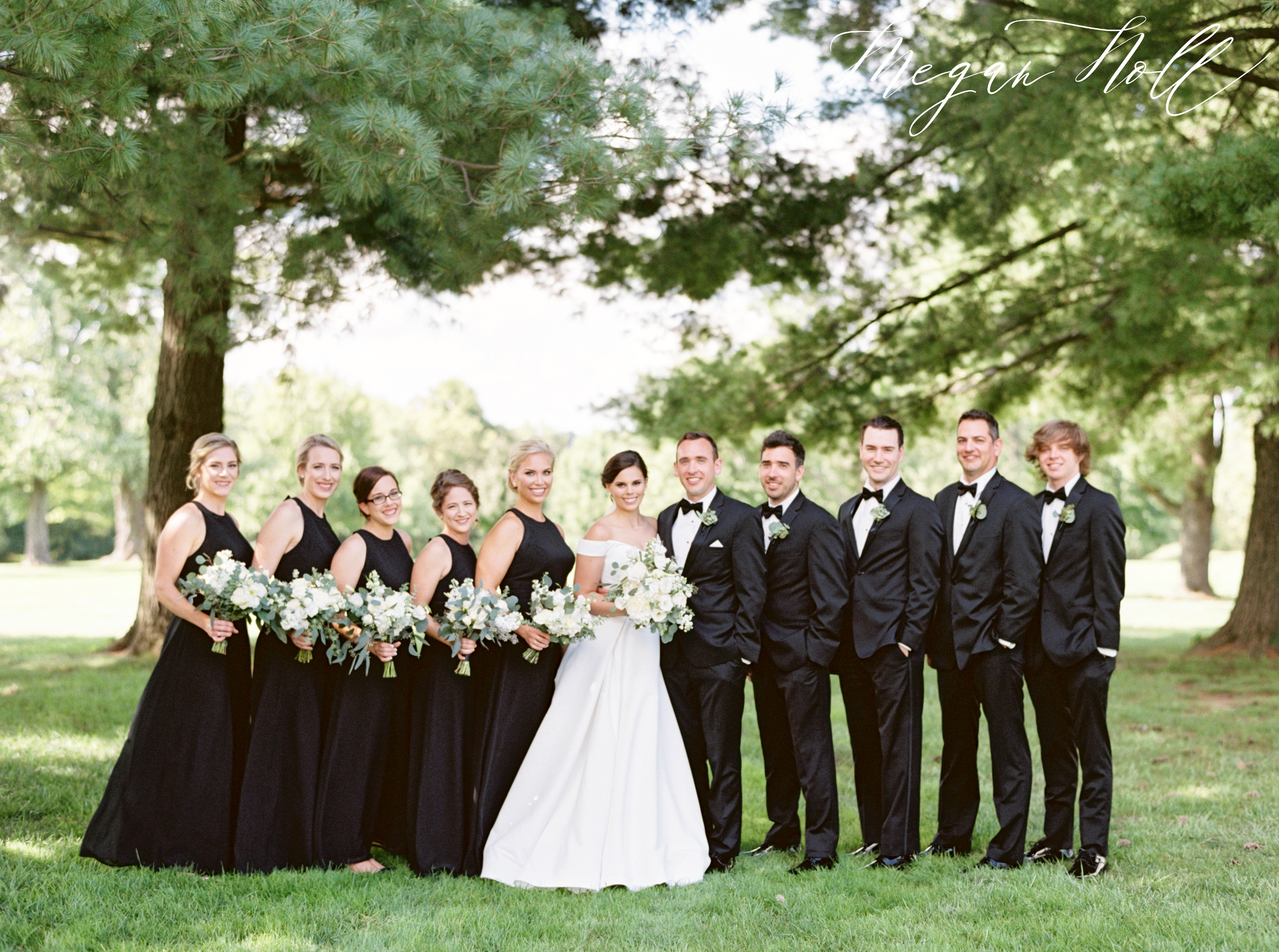 Bridal Party at Fort Mitchell Country Club Wedding in September