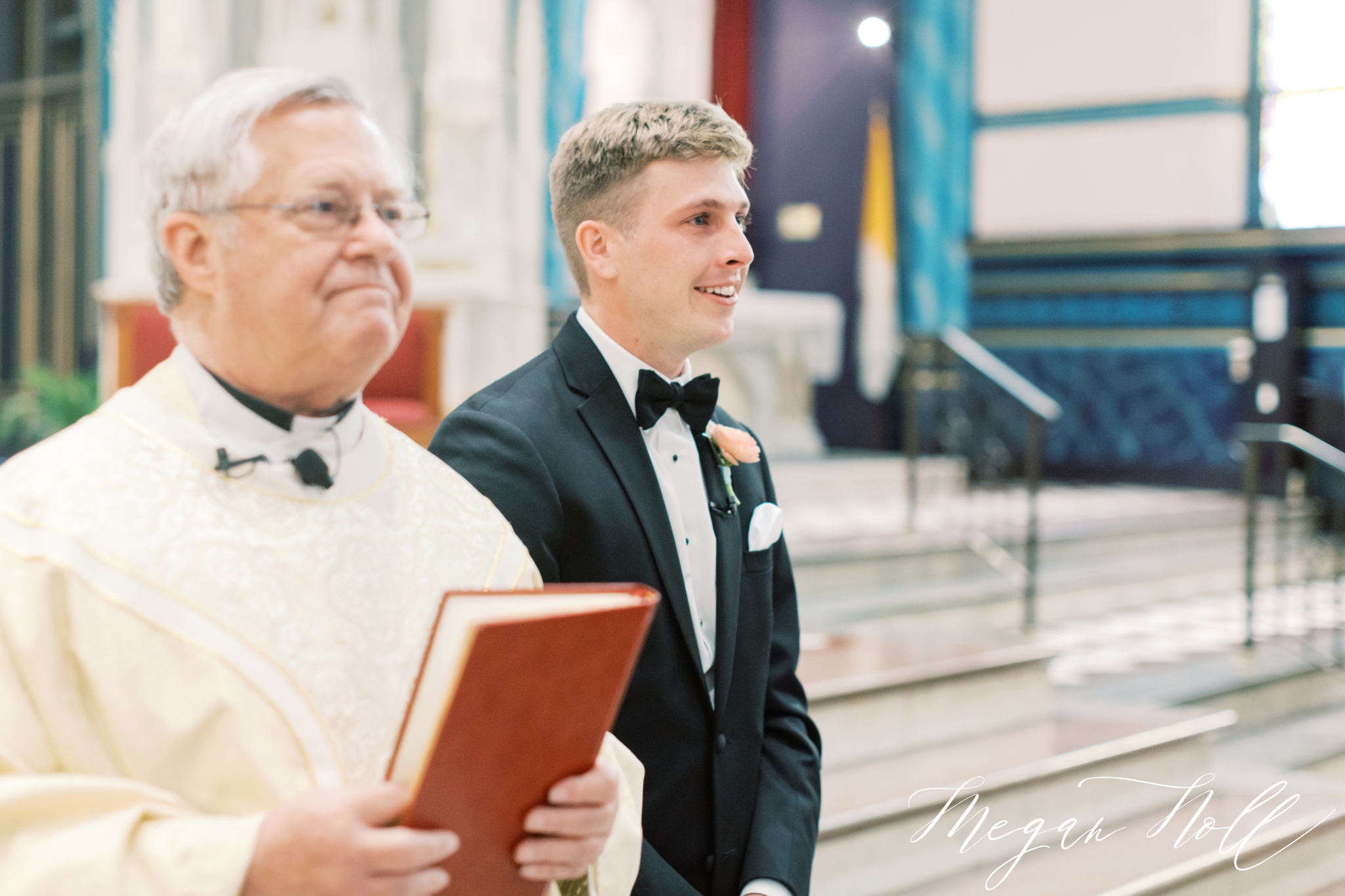Wedding Ceremony at Saint Xavier in downtown Cincinnati