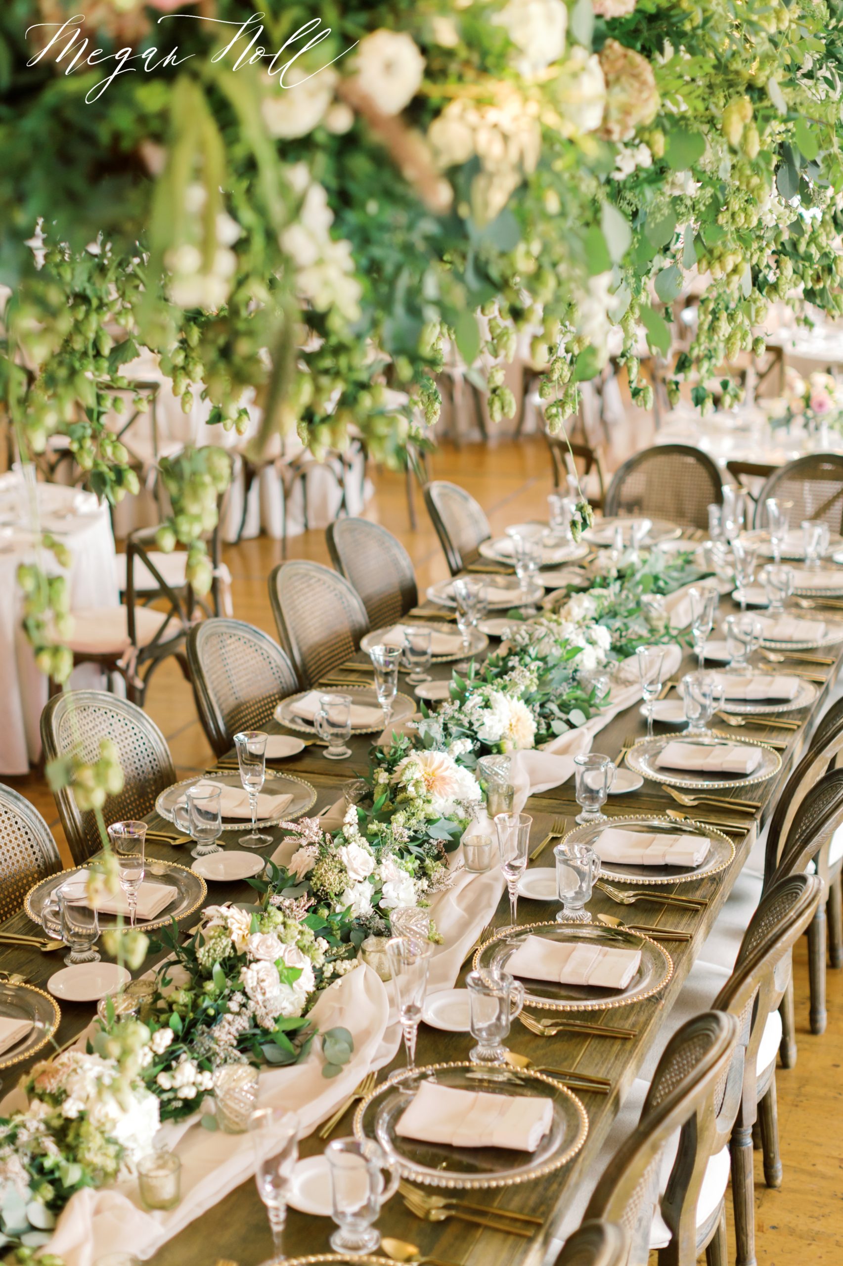 Tablescape of Pinecroft at Crosley Estate Wedding by Maura Bassman Events
