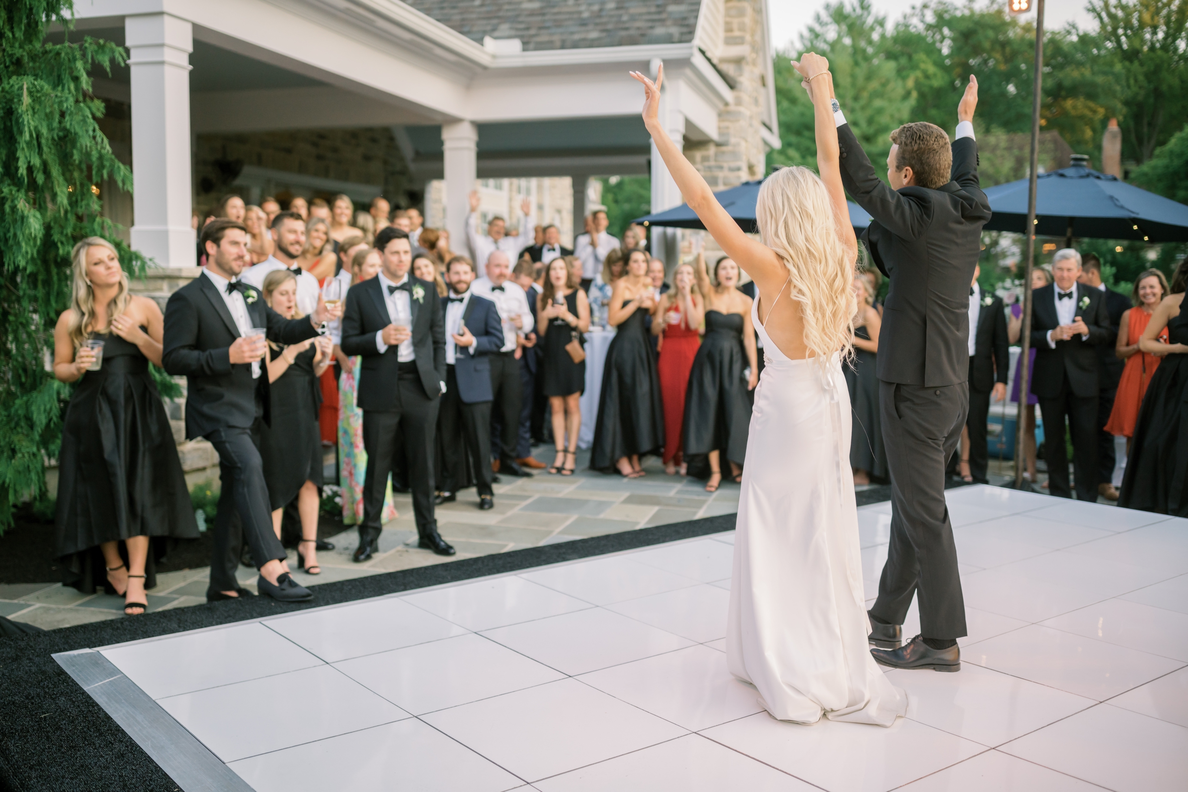 Outdoor first dance at wedding in Cincinnati
