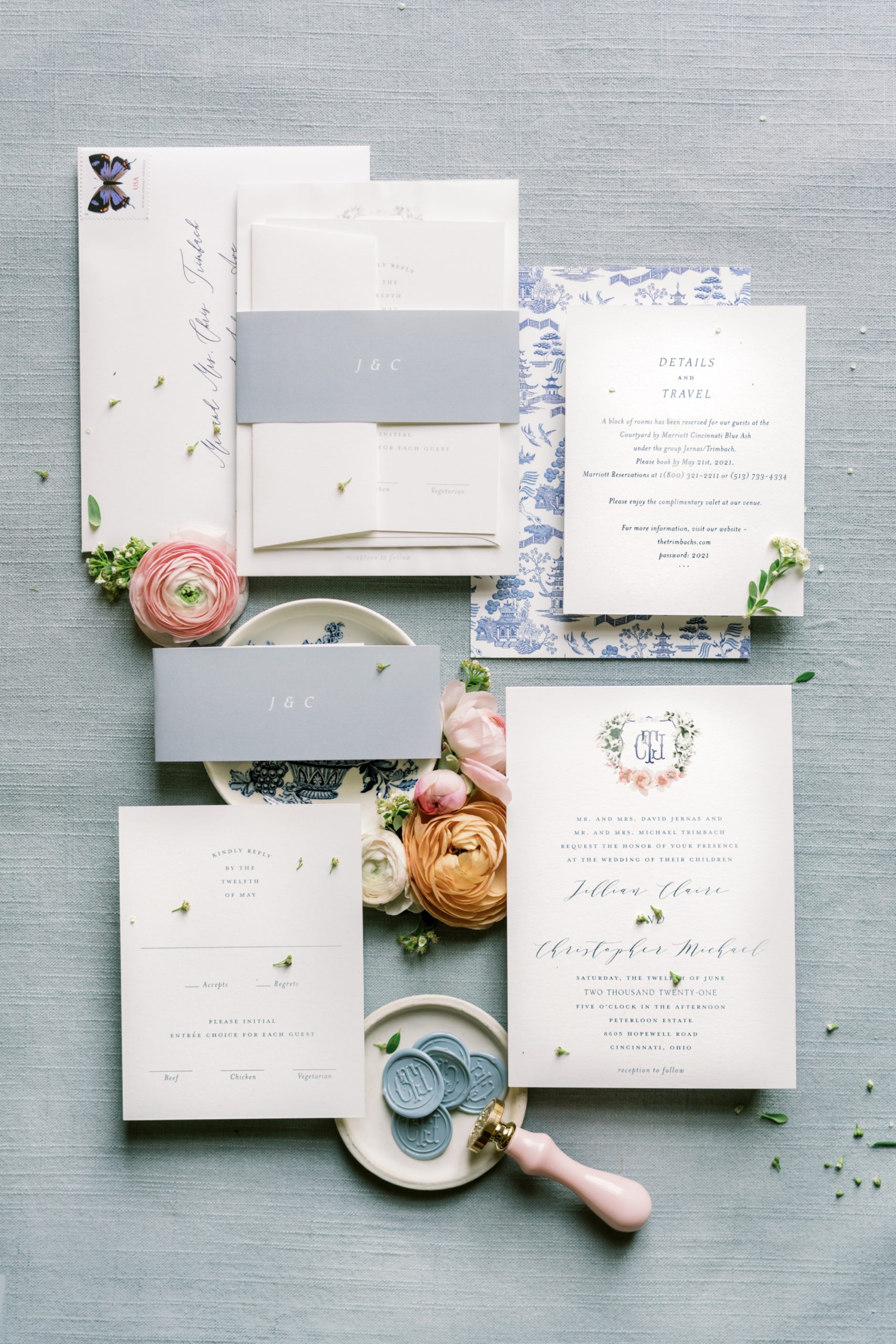 elegant blue and white wedding invitations