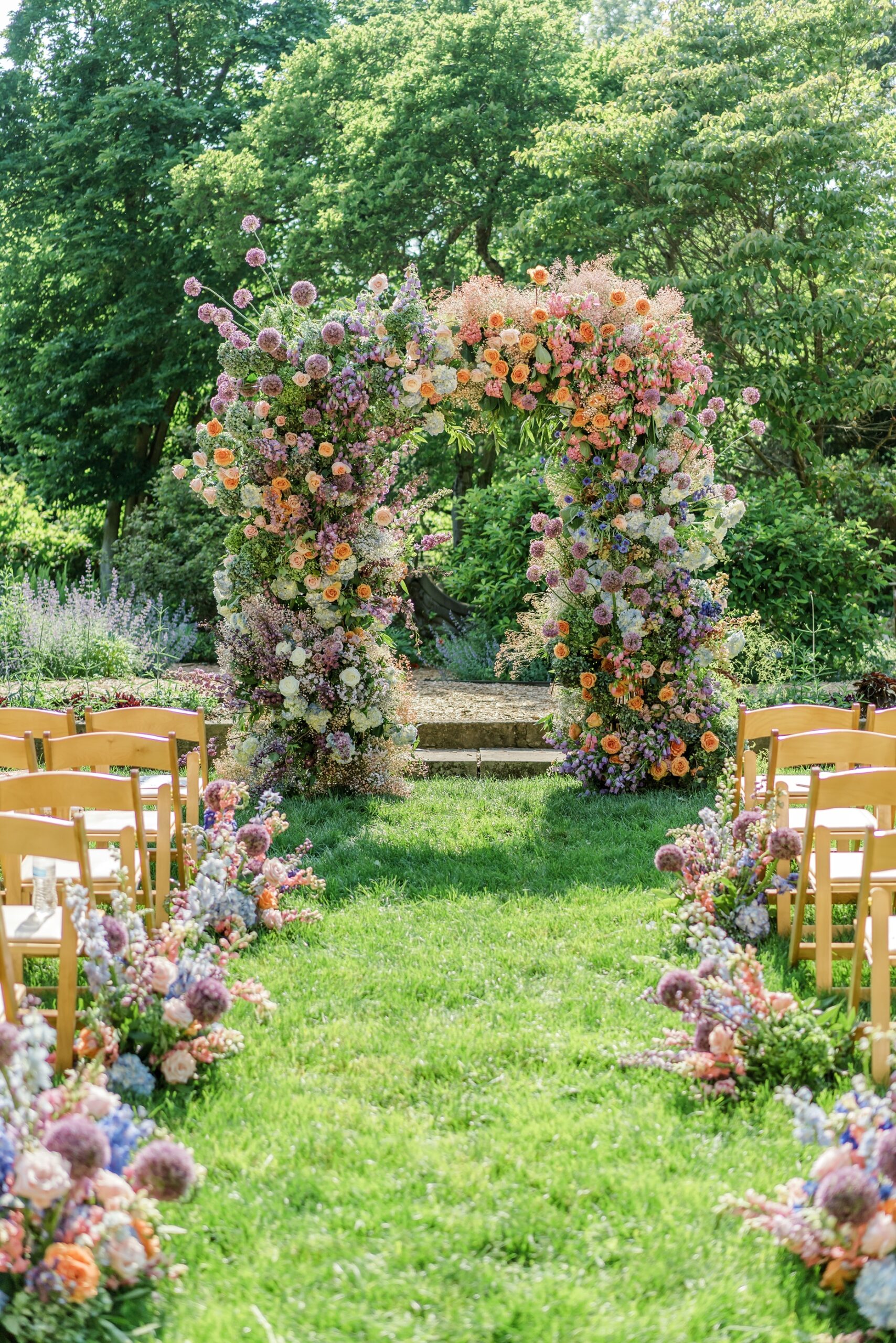 Flower arch at the Yew Dell Gardens wedding ceremony